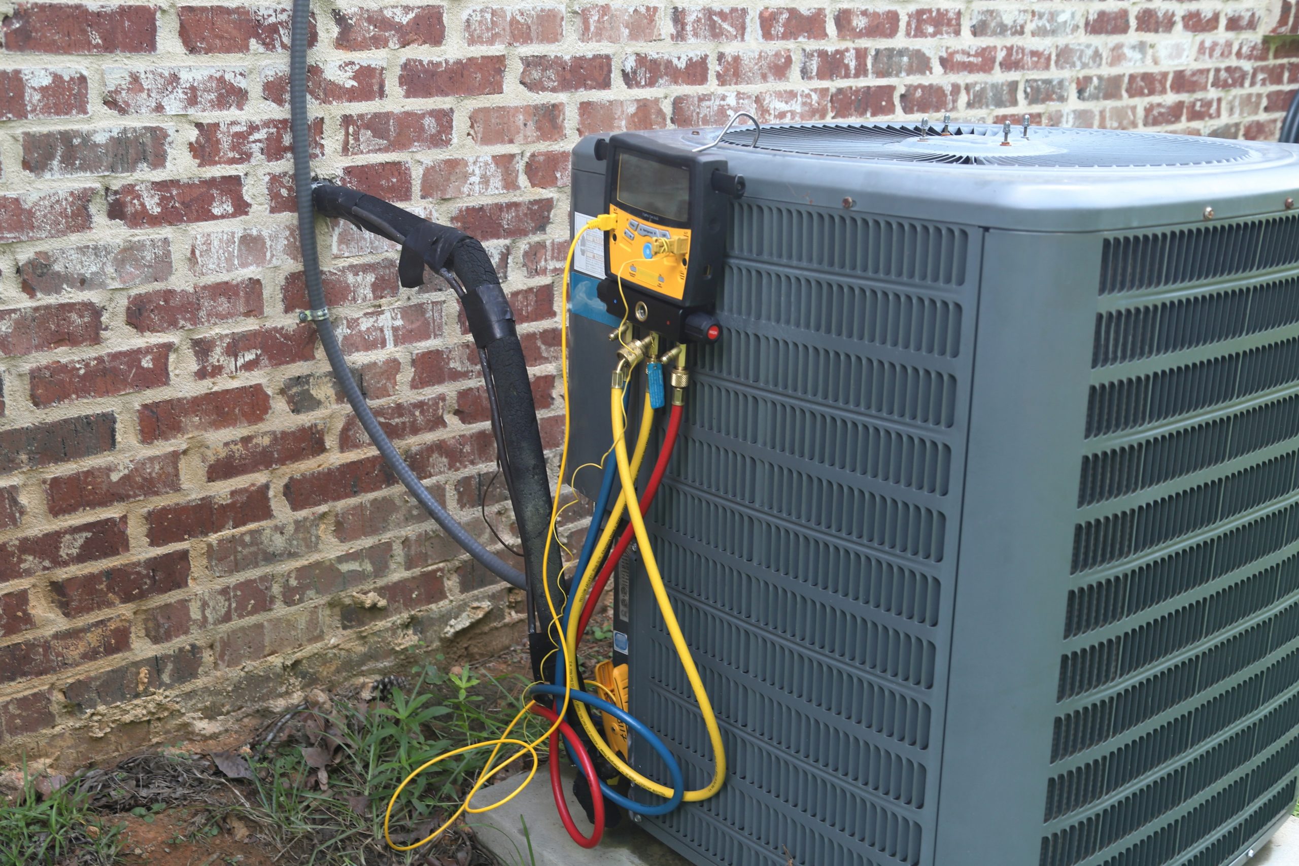 The Main Benefits of Fall HVAC Tune-Ups